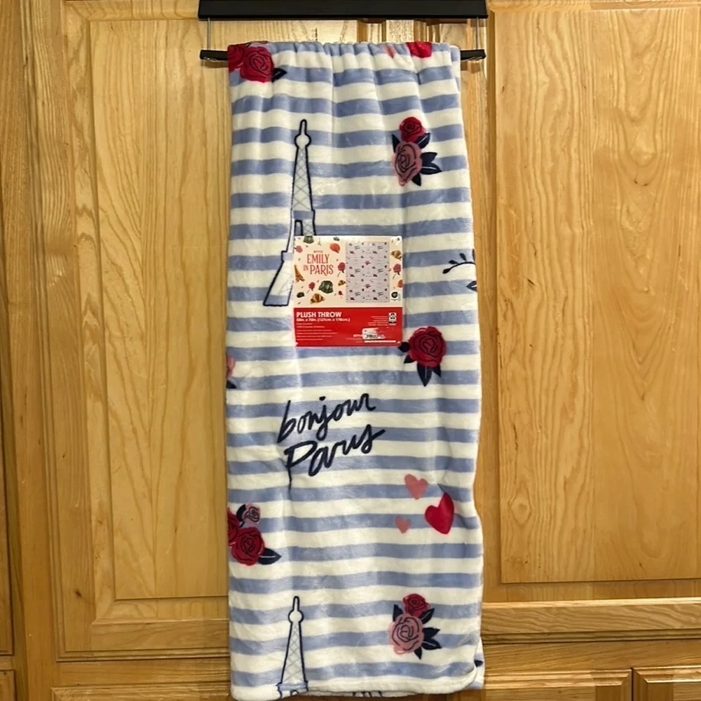 Netflix Emily In Paris Blanket